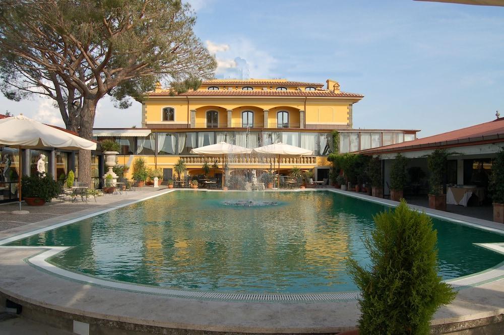 Grand Hotel Helio Cabala Marino Kültér fotó